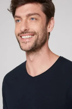 Herren CAMP DAVID & SOCCX Basic T-Shirt V-Neck mit Used-Kante blue navy