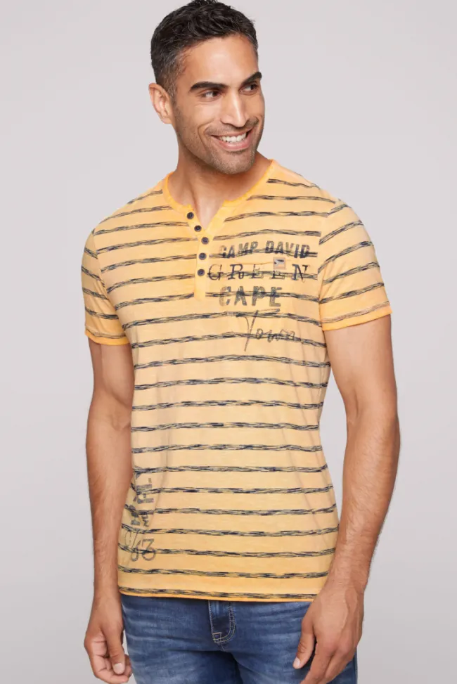 Herren CAMP DAVID & SOCCX Gestreiftes Henley-Shirt mit Brusttasche sunrise orange
