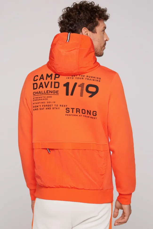 Herren CAMP DAVID & SOCCX Hoodie im Materialmix mit Artwork und Rückentasche signal orange