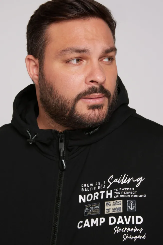 Herren CAMP DAVID & SOCCX Kapuzensweatjacke mit Label-Applikationen