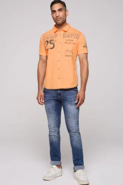 Herren CAMP DAVID & SOCCX Kurzarmhemd mit Logo-Applikationen sunrise orange