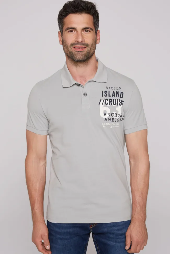 Herren CAMP DAVID & SOCCX Kurzarmpolo aus Pikee mit Label Print cozy blue