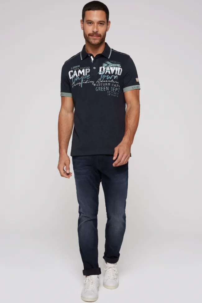 Herren CAMP DAVID & SOCCX Kurzarmpolo mit Flockprint und Tapes blue navy