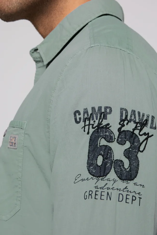 Herren CAMP DAVID & SOCCX Langarmhemd mit Logo-Stickereien