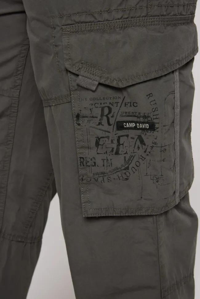 Herren CAMP DAVID & SOCCX Leichte Cargohose mit Label Prints