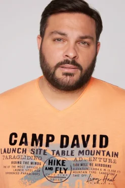 Herren CAMP DAVID & SOCCX Longsleeve mit Flockprint sunrise orange