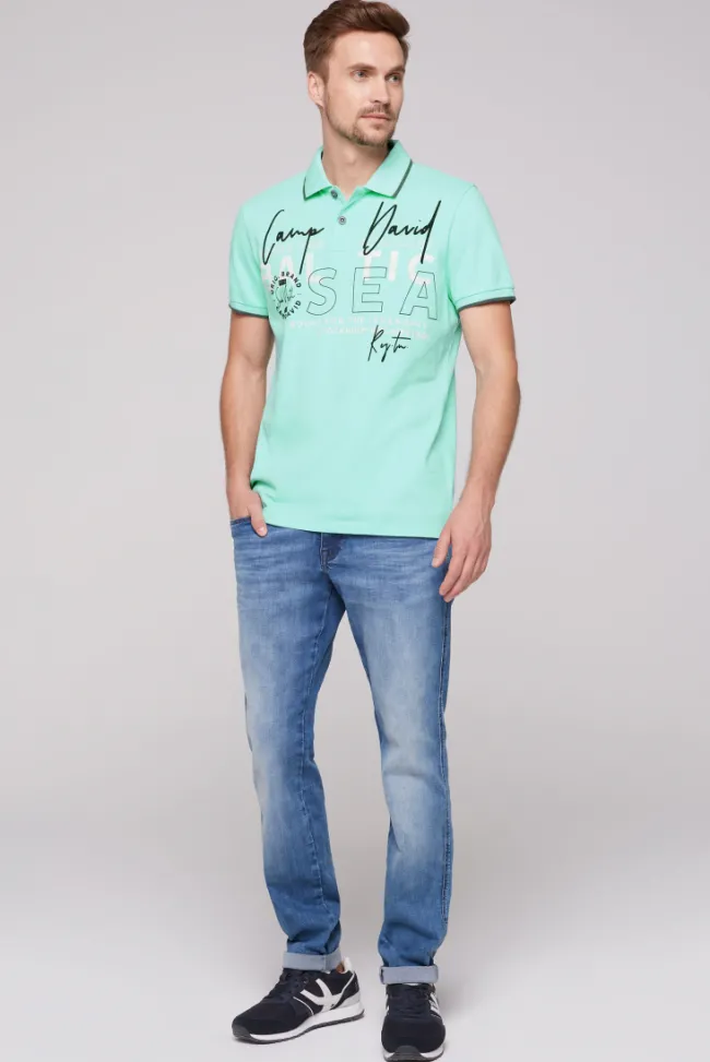 Herren CAMP DAVID & SOCCX Poloshirt aus Pikee mit Rubber Print flash aqua | M