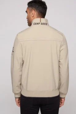 Herren CAMP DAVID & SOCCX Softshelljacke im Blouson-Stil mit Artworks neutral beige