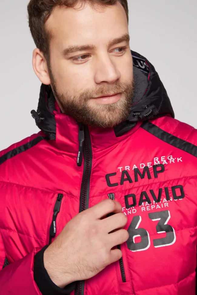 Herren CAMP DAVID & SOCCX Steppjacke im Colour Design mit Logo Artworks royal red