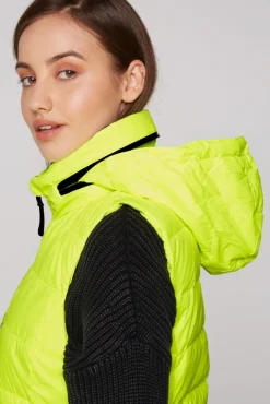 Damen CAMP DAVID & SOCCX Steppweste mit Kapuze im Stehkragen yellow lime