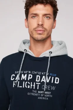 Herren CAMP DAVID & SOCCX Sweatshirt mit Kontrastkapuze und Logo-Stickereien blue navy