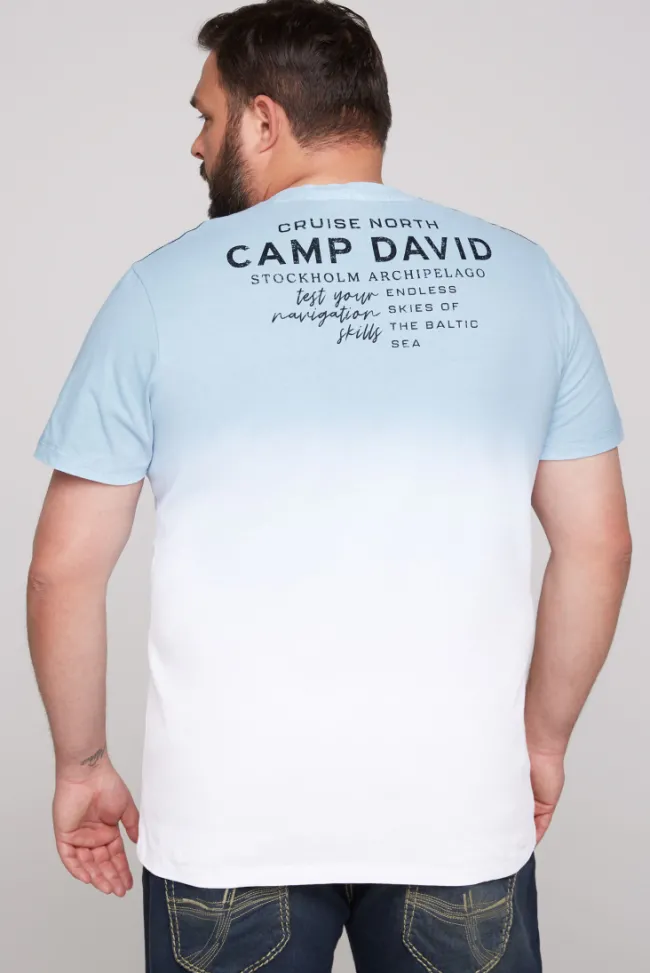 Herren CAMP DAVID & SOCCX T-Shirt Dip Dye mit senkrechtem Logo Artwork summer blue