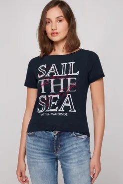 Damen CAMP DAVID & SOCCX T-Shirt mit U-Boot-Ausschnitt und Glossy-Pailletten-Print blue navy