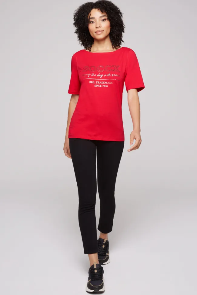 Damen CAMP DAVID & SOCCX T-Shirt mit U-Bootausschnitt und Print clear red